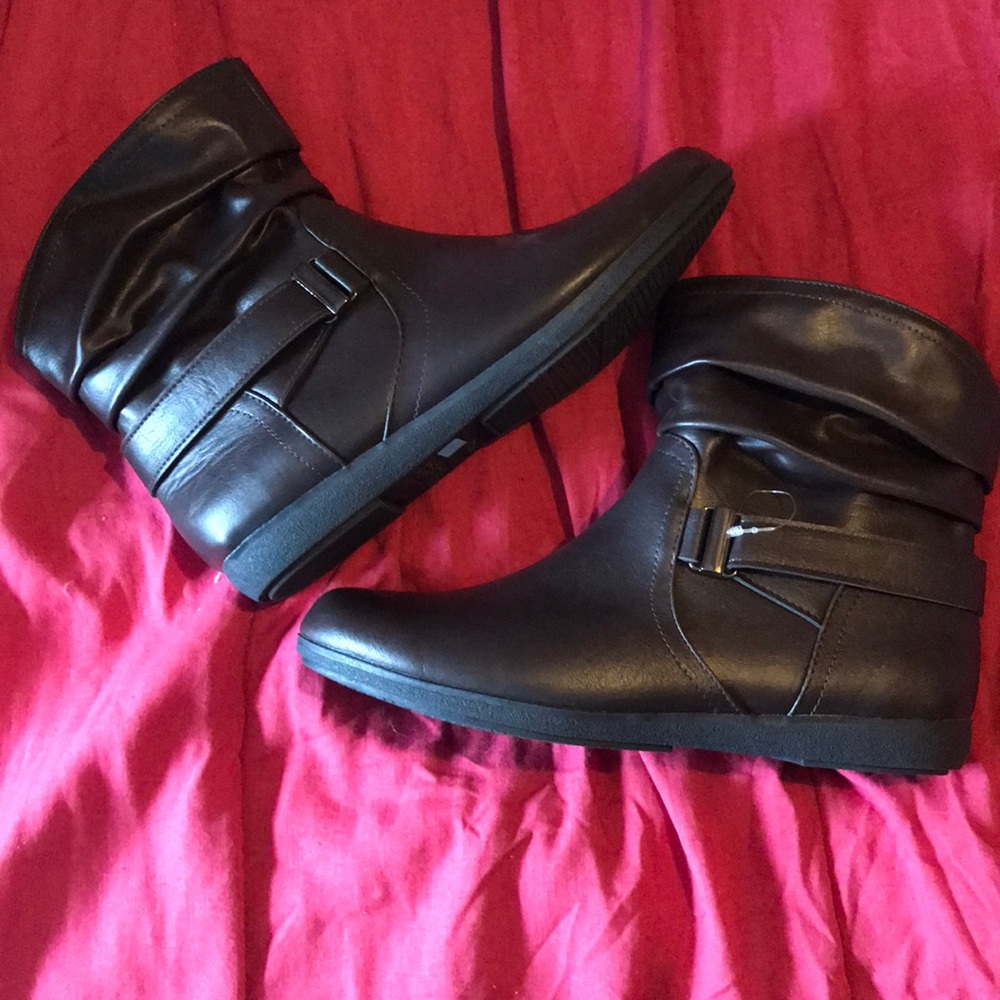 Brand new boots!!